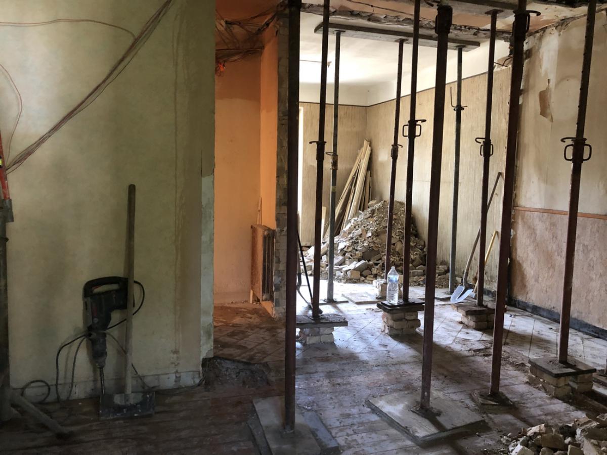 Maçon : casser, abattre, ouverture mur porteur, Gard, Vaucluse